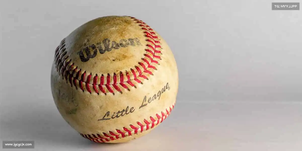 米兰官网泳池里的每一次摆臂,都是向星辰大海的奔赴🏊